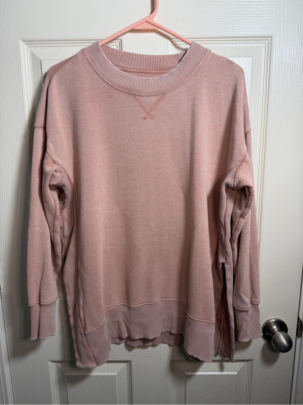 Women’s aerie Blush Pinkish-tan crew Sweatshirt, size XS (Oversized)